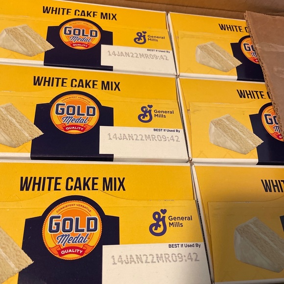 Gold Medal white cake mix-5 pounds box - Picture 7 of 10